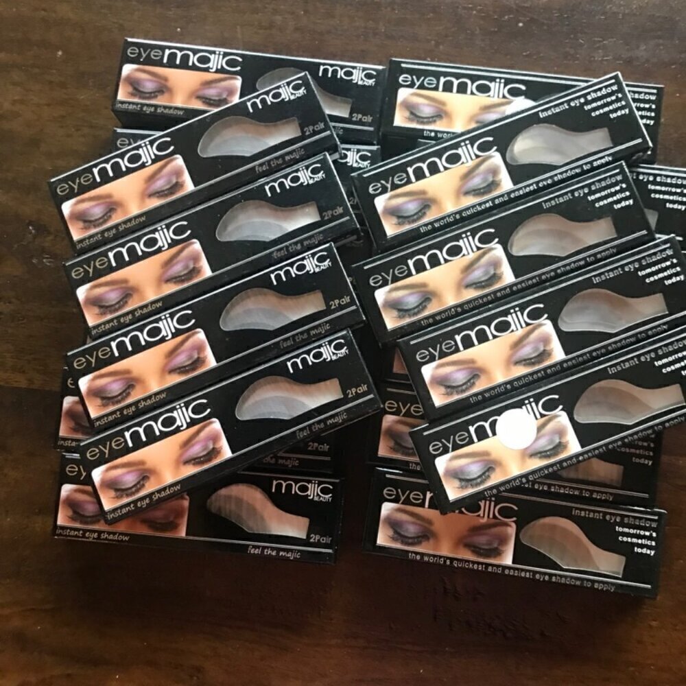 Majic Instant Eye Shadow 20 packages Silver Brown